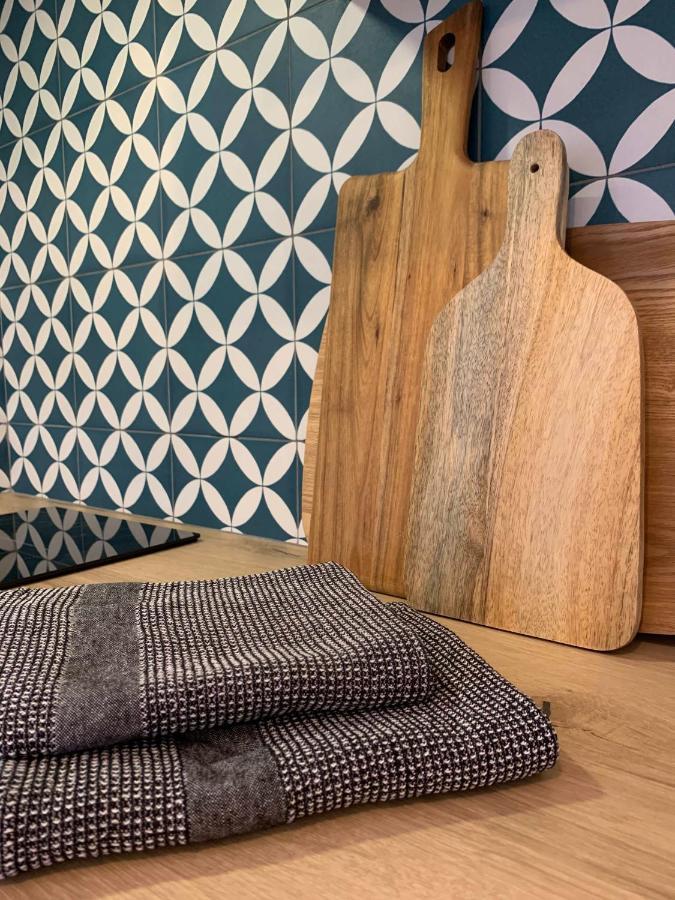 Le Cabanon De Livia Avec Piscine Privee Villa Кюкюрон Екстериор снимка