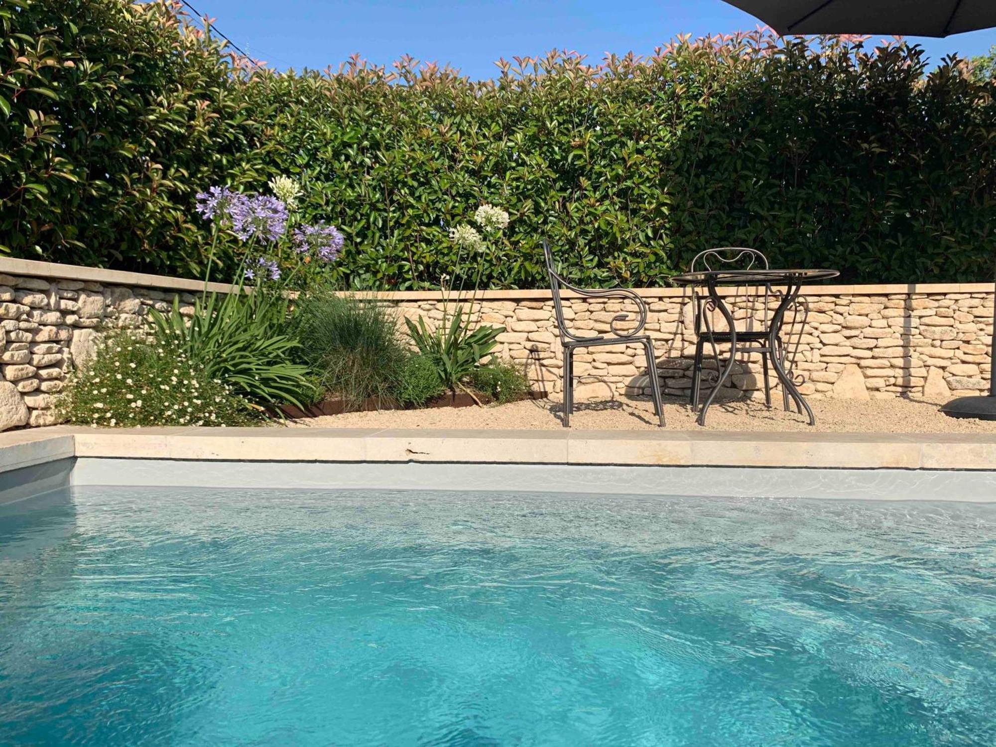 Le Cabanon De Livia Avec Piscine Privee Villa Кюкюрон Екстериор снимка