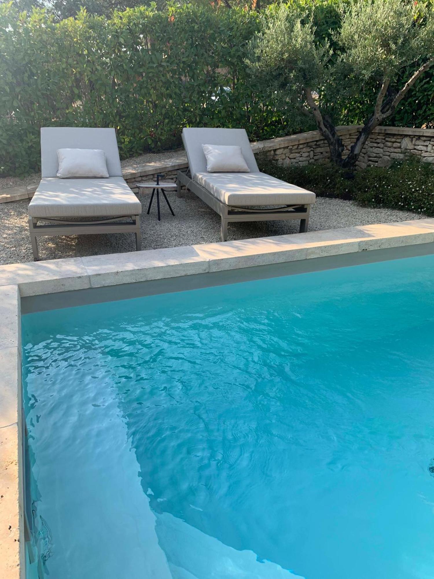 Le Cabanon De Livia Avec Piscine Privee Villa Кюкюрон Екстериор снимка